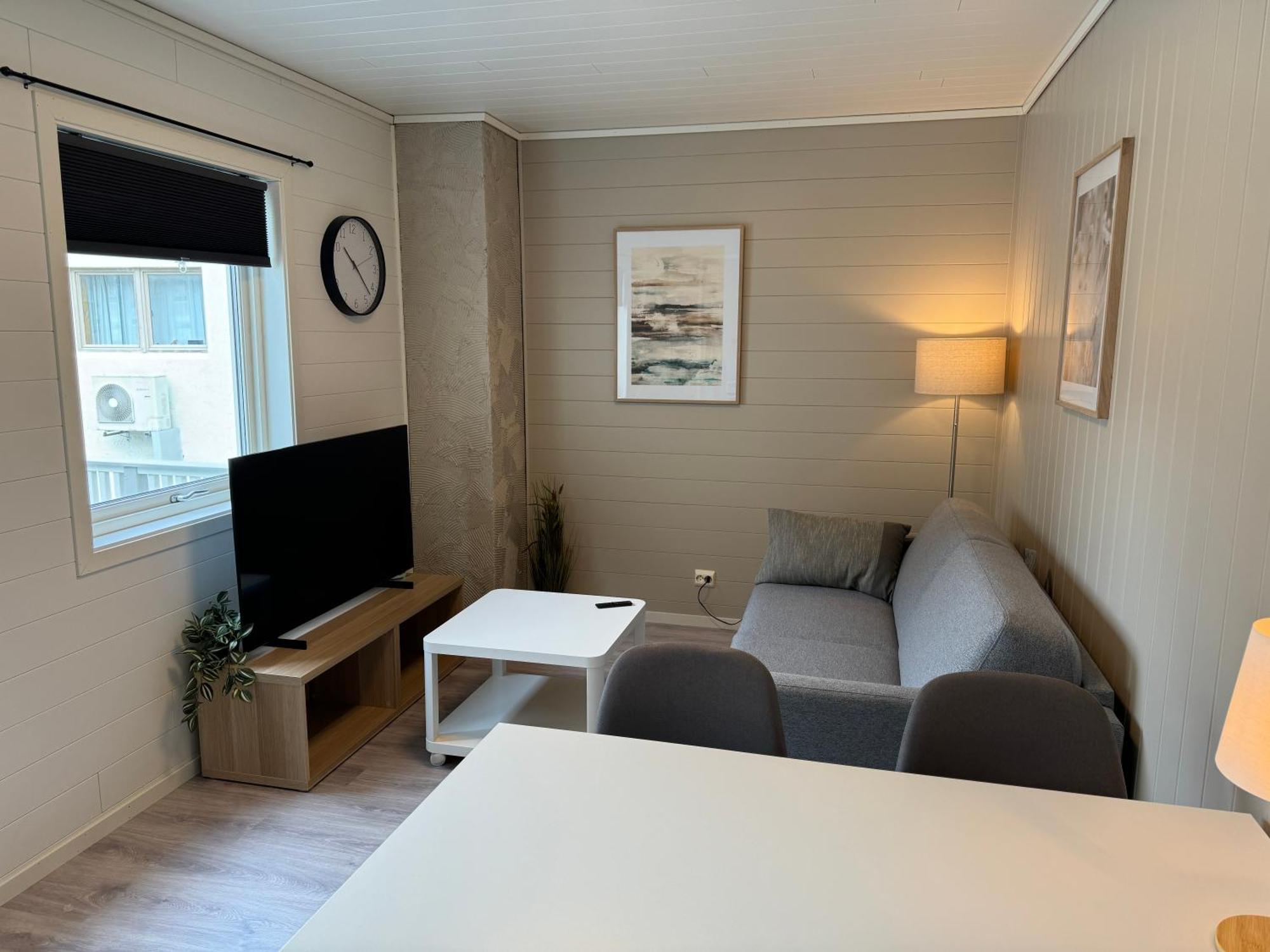 Small Apartment In The Harbour Of Jørpeland Exteriör bild