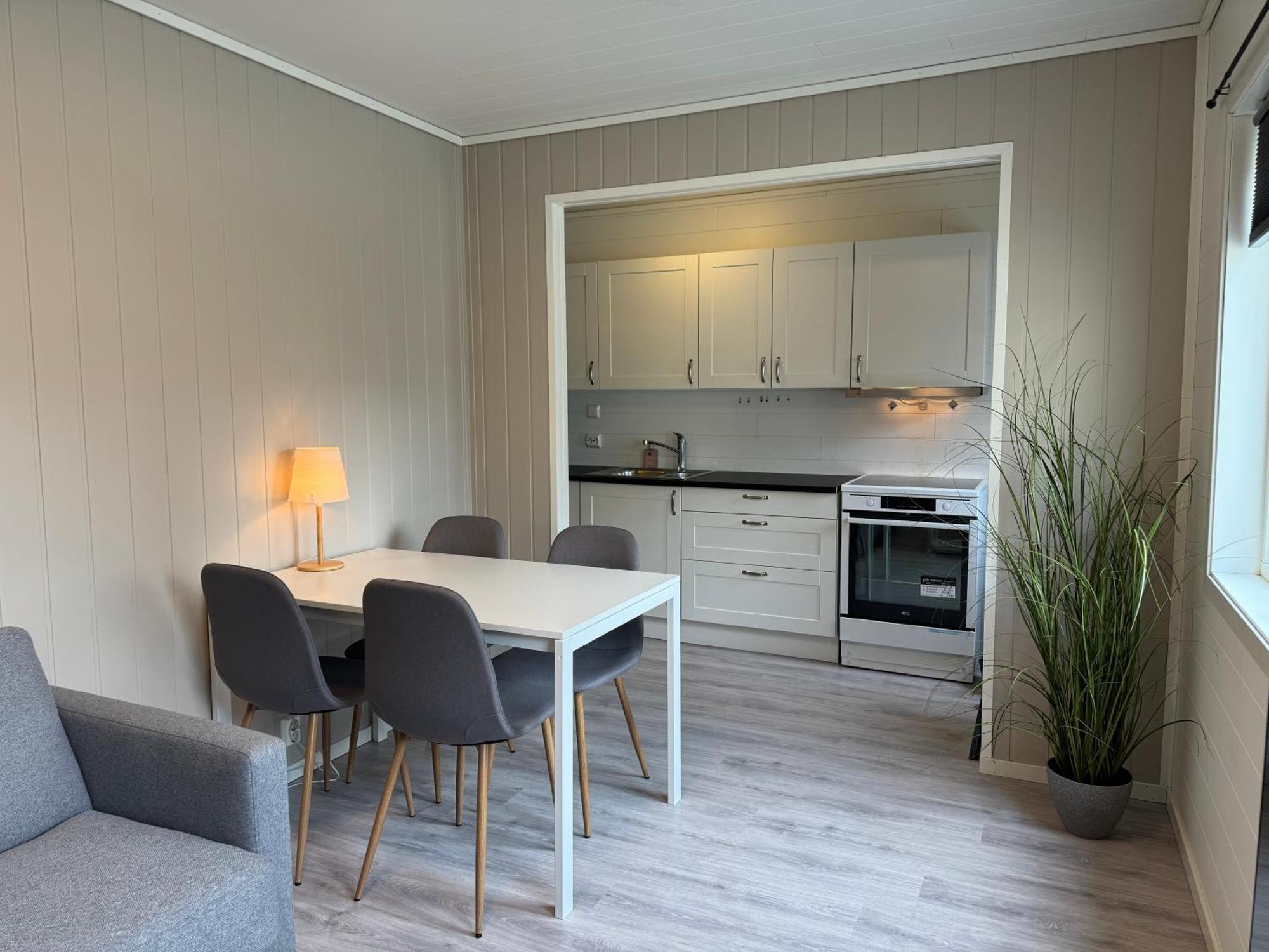 Small Apartment In The Harbour Of Jørpeland Exteriör bild